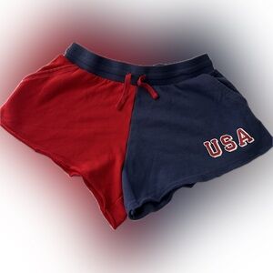 USA - Sweat Shorts.  Celebrate for the rest of summer with these!! EUC Sz M.